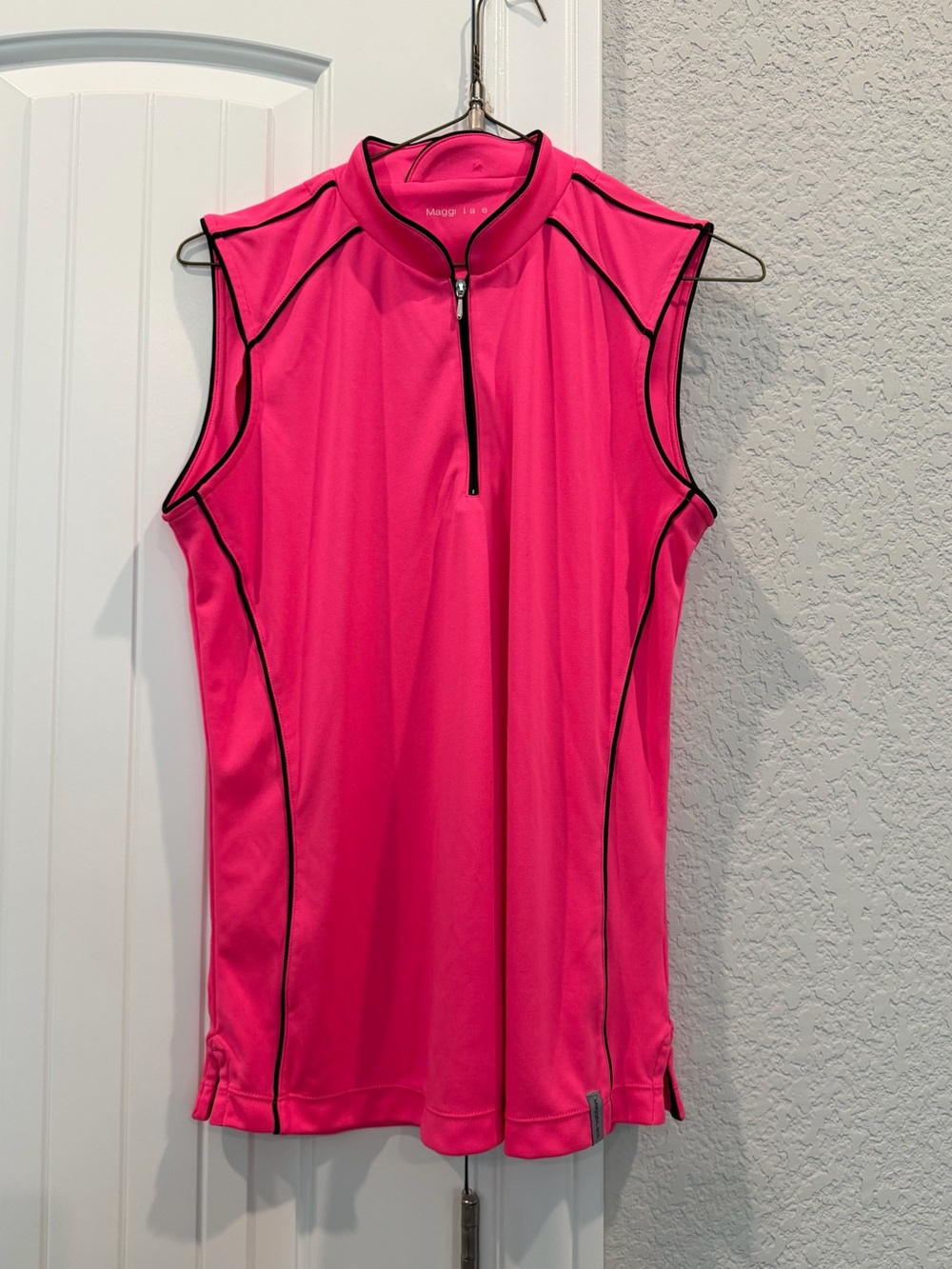 Women’s Sleeveless Swim Top - Hot Pink